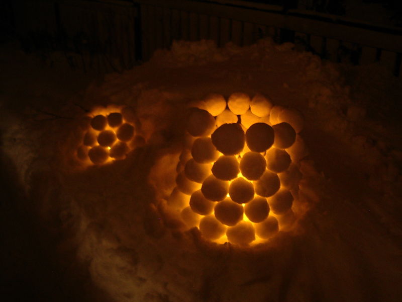 snow lanterns